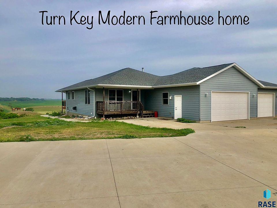 45281 264th St, Canistota, SD 57012 MLS 22303029 Zillow