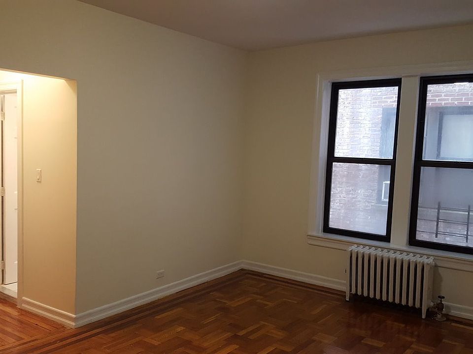 1st image of 8603 102nd St APT 2J