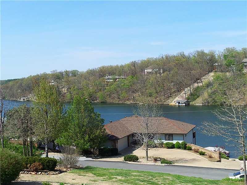 1st image of 35 Evanton Dr