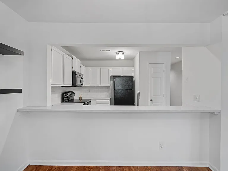 3302 Selwyn Farms Ln #9 — Photo 10