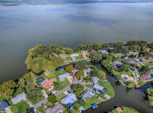 1613 Orange Ave, Tavares, FL 32778