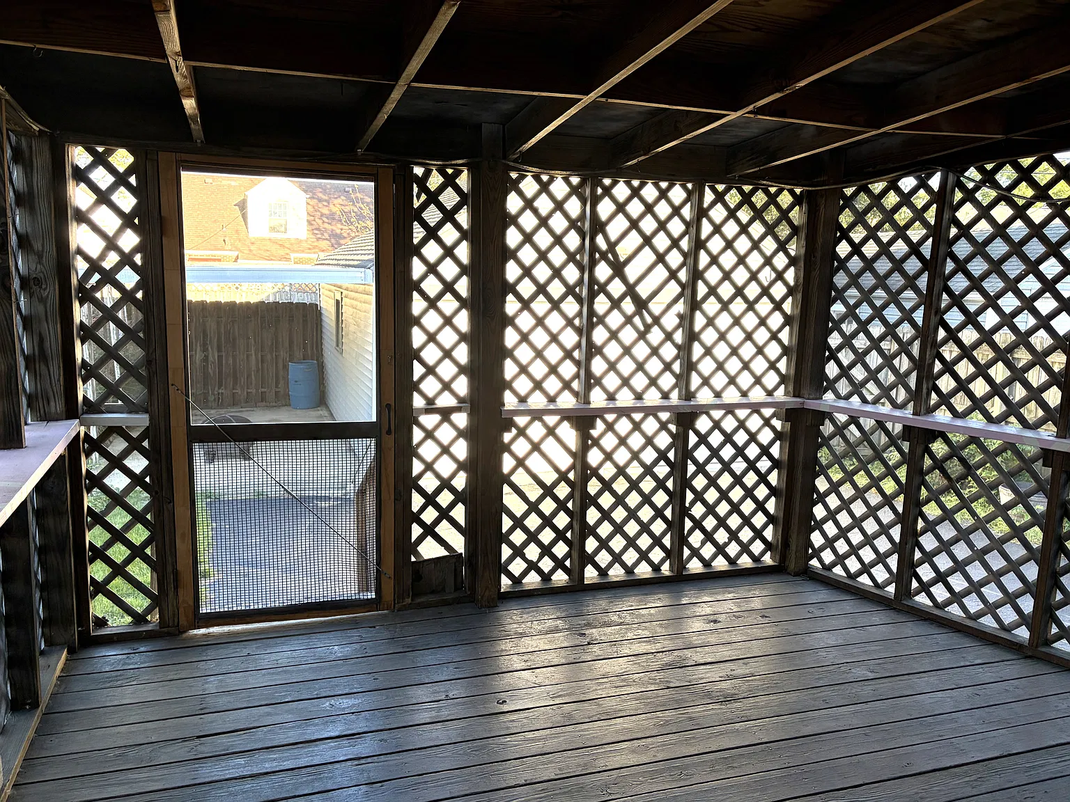 3 bed, 1365 sqft, $1,900 — Photo 4