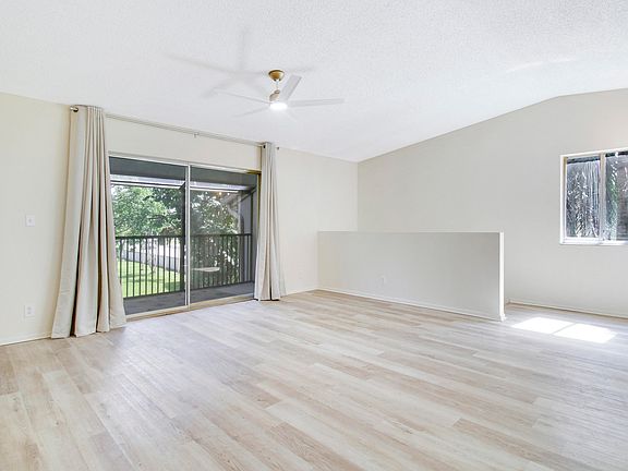 3rd image of 2753 S Oakland Forest Drive #204