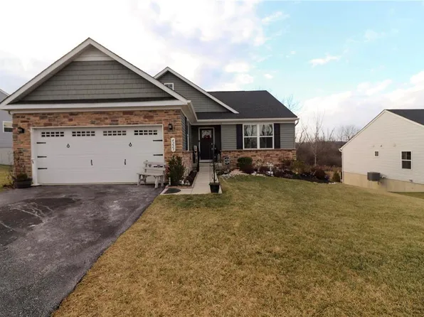 4223 Mimosa Ln, Whitehall, PA 18052