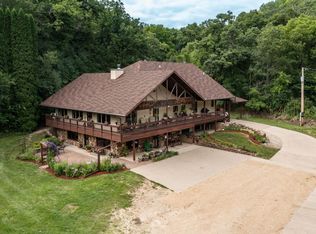 39342 County Road 8, Dakota, MN 55925