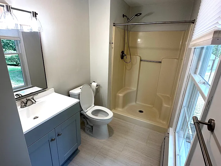 Master Bedroom En Suite