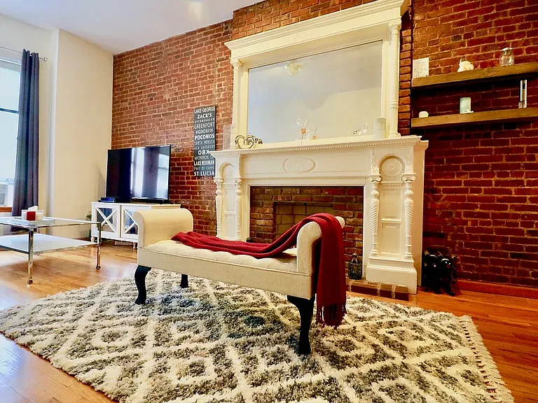 130 W 74th St #2A — Photo 5