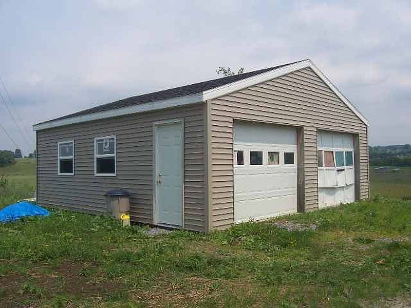 3rd image of 41 WARREN Road