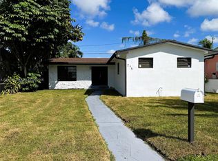 275 NE 173rd St, North Miami Beach, FL 33162