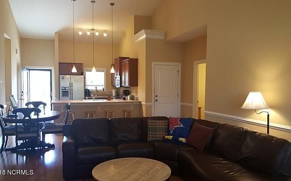 5th image of 1024 Tideline Drive #4
