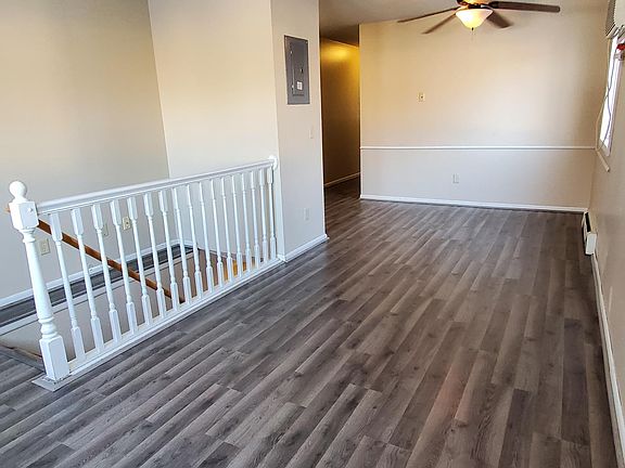 4th image of 7660 Edgewood Dr #2