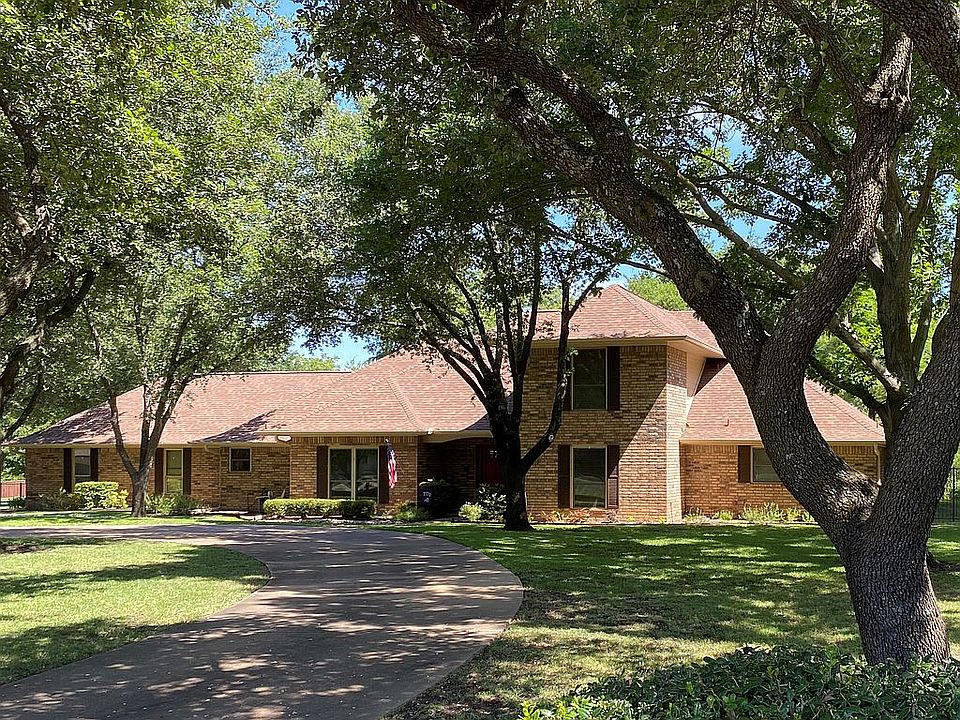 1st image of 4510 Meadow Hl