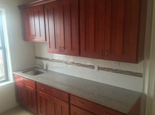 2311 33rd St APT 3B, Astoria, NY 11105