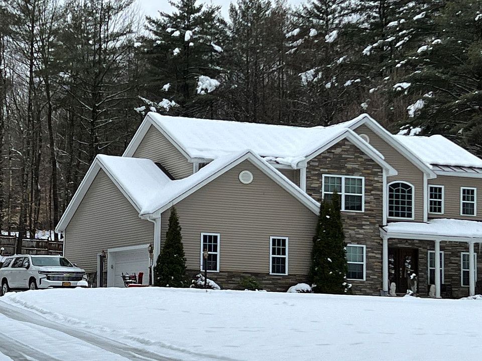 2nd image of 3 Atwell Rd