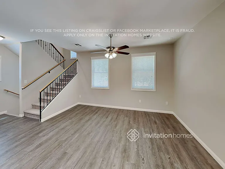 4069 E Windsor Dr — Photo 6