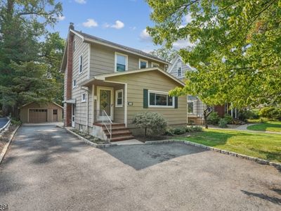 44 E Cedar St, Livingston, NJ, 07039