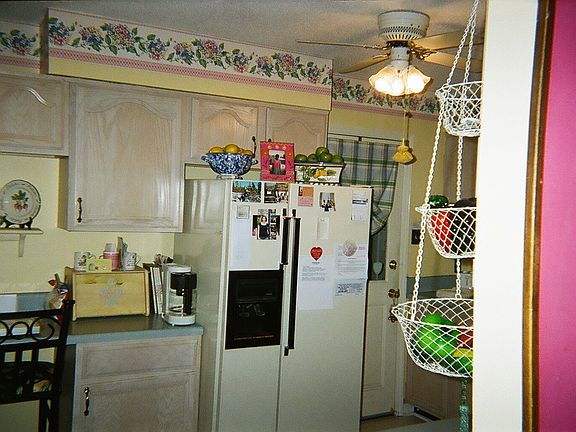 Kitchen-All Appliances incl!