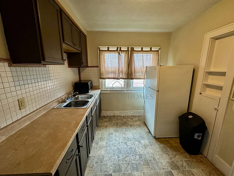 783 E Exchange St #2 — Photo 7