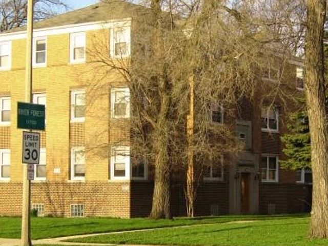 1st image of 1530 N Harlem Ave #2E