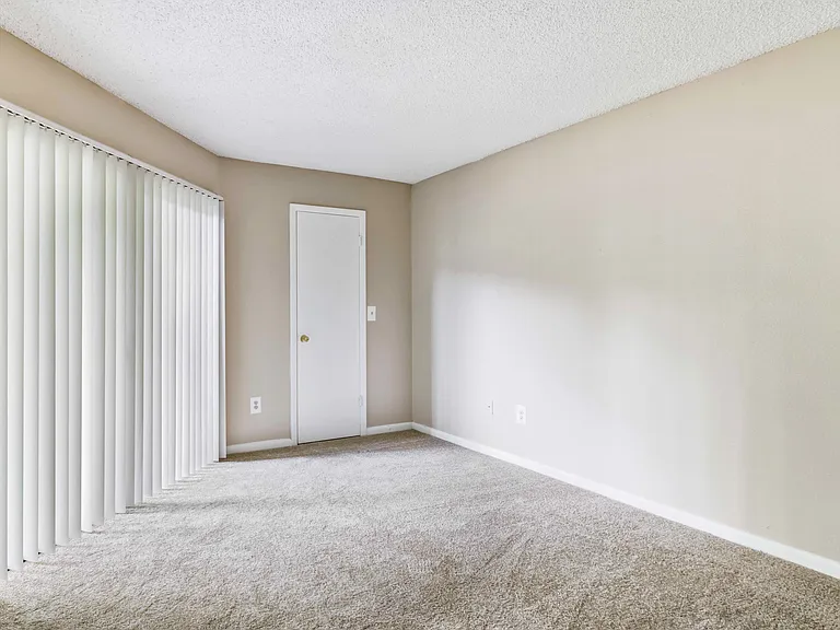 11110 Atlantic Blvd — Photo 38