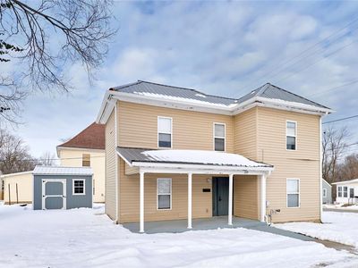 220 N Science St, Bowling Green, MO, 63334