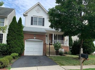 8809 Fenimore Pl, Bristow, VA 20136