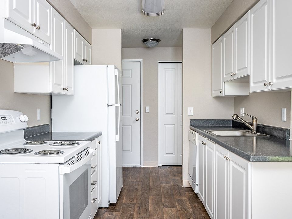 The Crossings Apartment Rentals Clackamas, OR Zillow