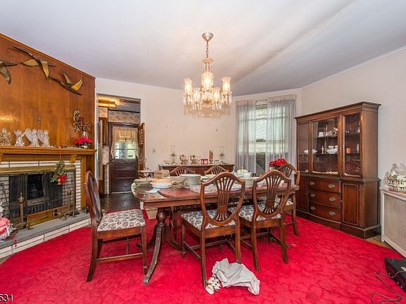 3rd image of 58 Hillside Ave