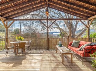 520 Dry Creek Rd, Healdsburg, CA 95448