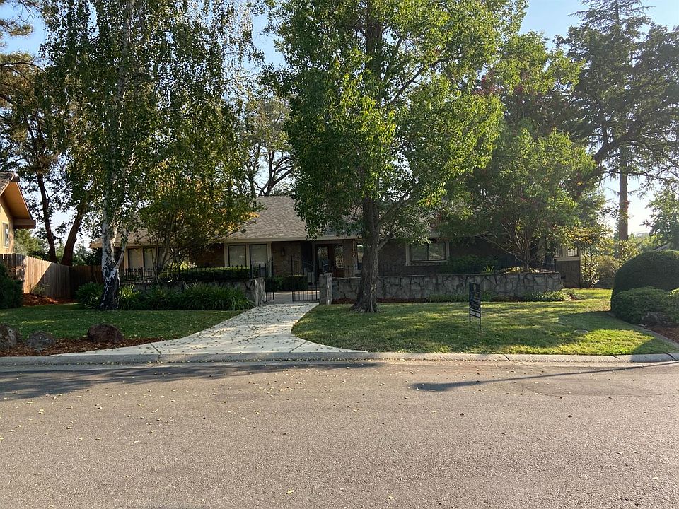 1st image of 9848 Oakplace E