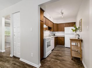 Arlington Heights, Columbus, OH 43204