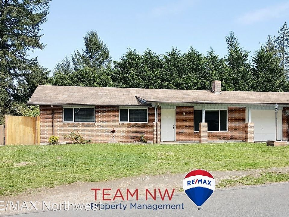 1st image of 704 Midway Dr NE