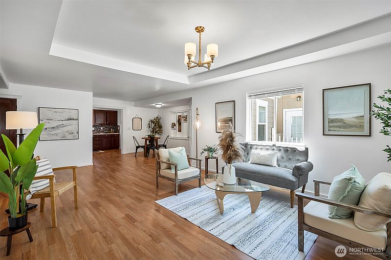 5th image of 6609 Elliot Way