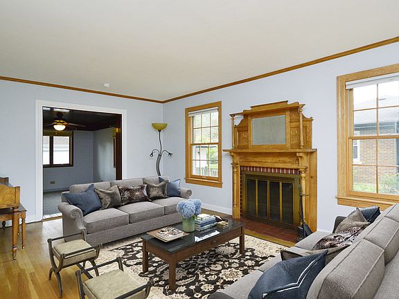 5th image of 8532 Kedvale Ave