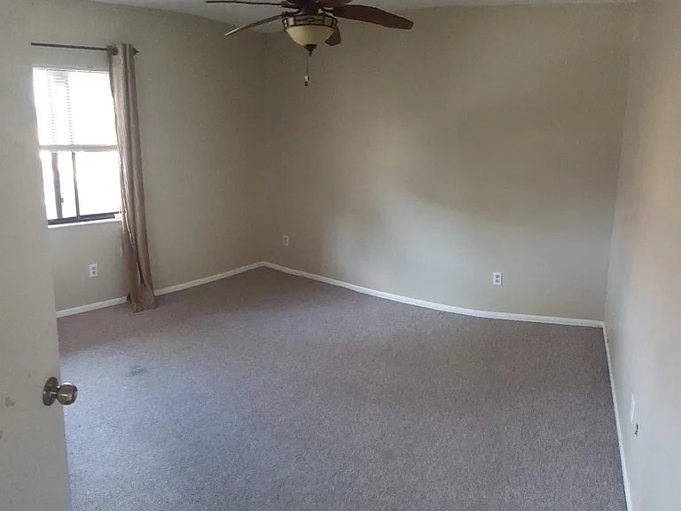 Bedroom 3 (2nd Floor)