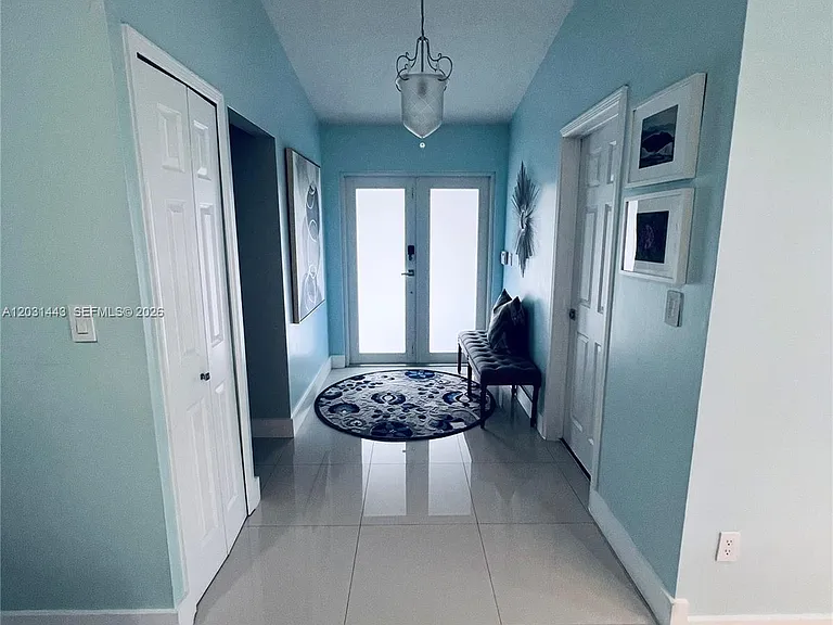 14573 SW 98th Ter — Photo 4