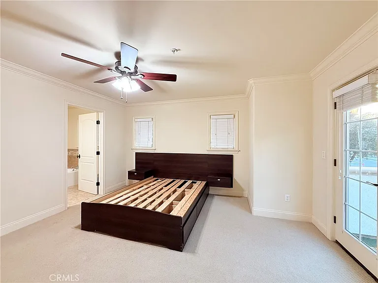 2454 Oswego — Photo 11