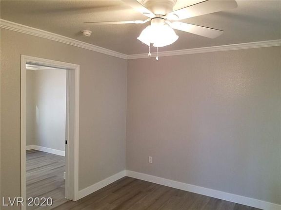3rd image of 217 N 9th St #4