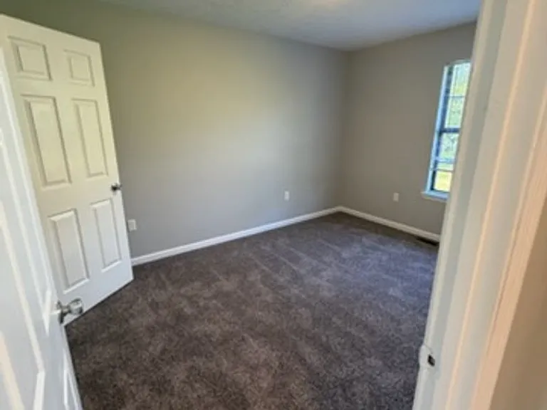 118 Manna Dr — Photo 6
