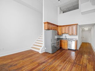 900 St James St, Richmond, VA 23220