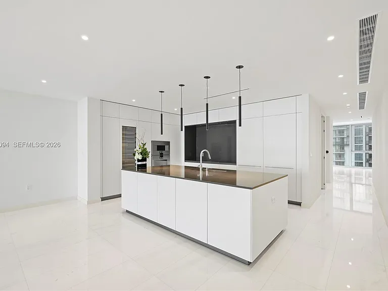 300 Biscayne Boulevard Way #3404C — Photo 5