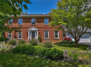 4921 Briarwood Dr, Macungie, PA 18062