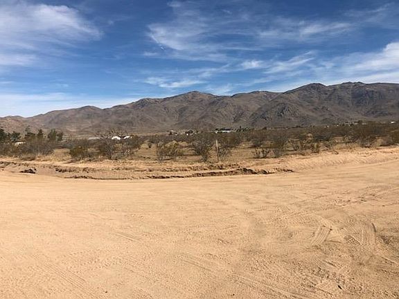 4th image of Laguna Seca Dr