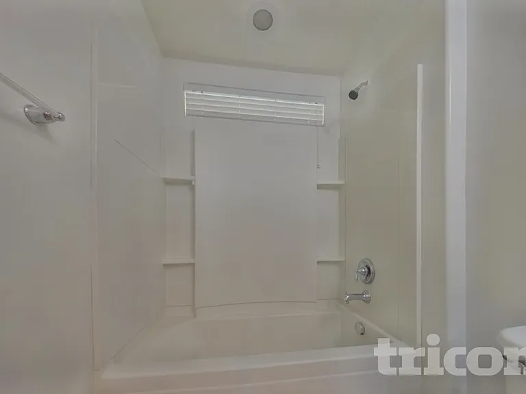 5733 W Milada Dr — Photo 13