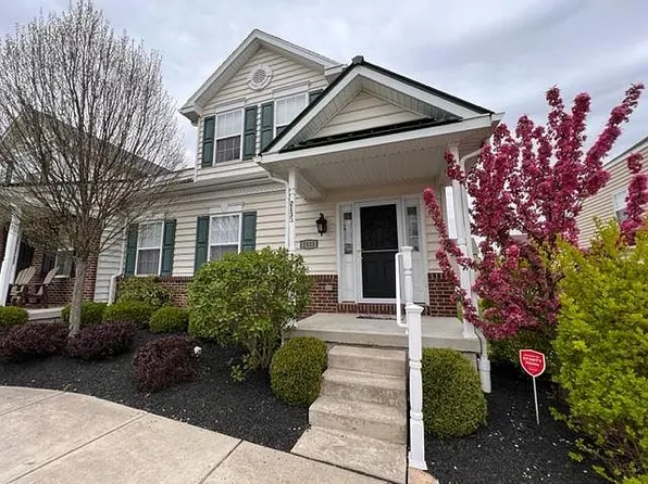 2133 Hidden Meadows Ave, Pennsburg, PA 18073