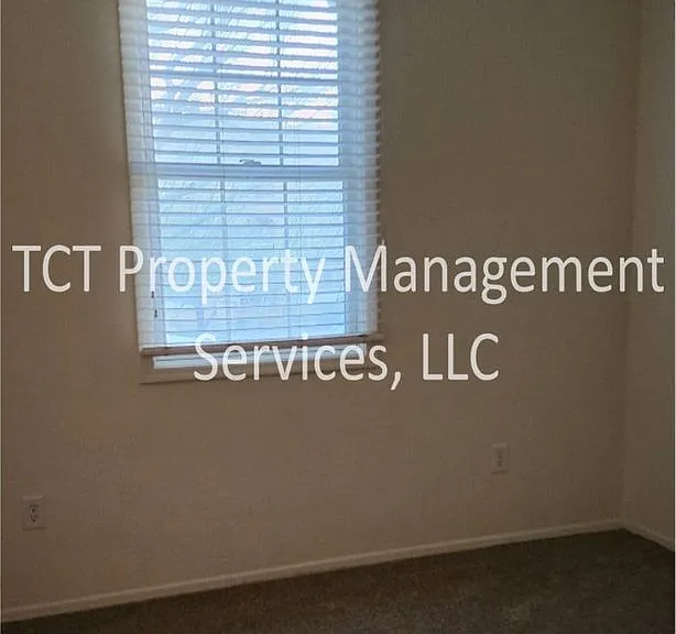 1967 E Frye Rd #103 — Photo 10