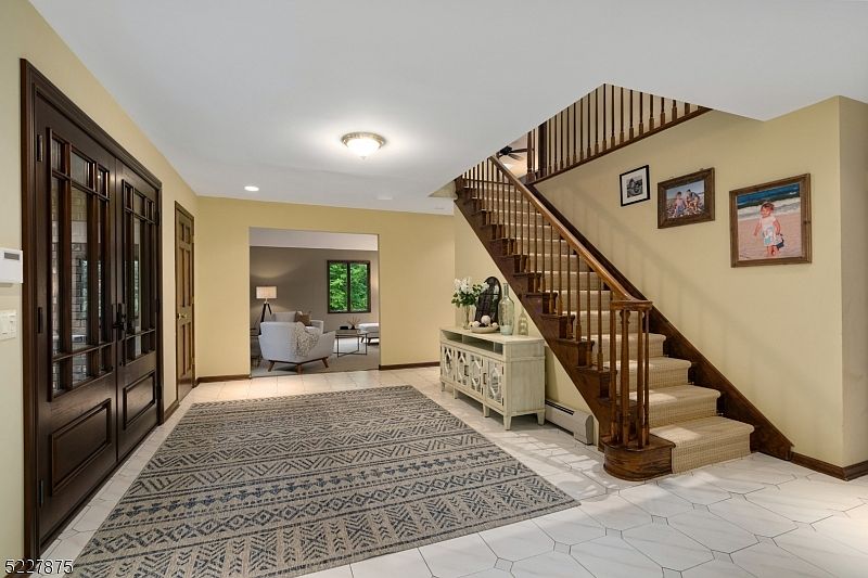 172 Miller Rd, Kinnelon, NJ 07405 MLS 3849835 Zillow