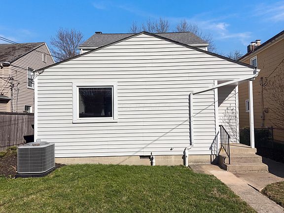 5th image of 905 Vernon Rd