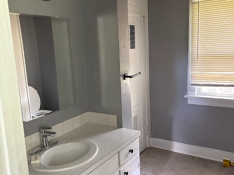 6232 Poppleton Ave — Photo 4