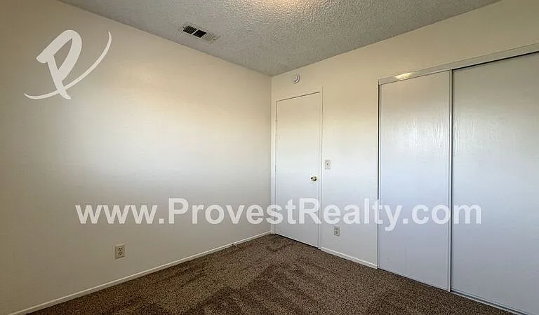 8914 I Ave #B1 — Photo 16